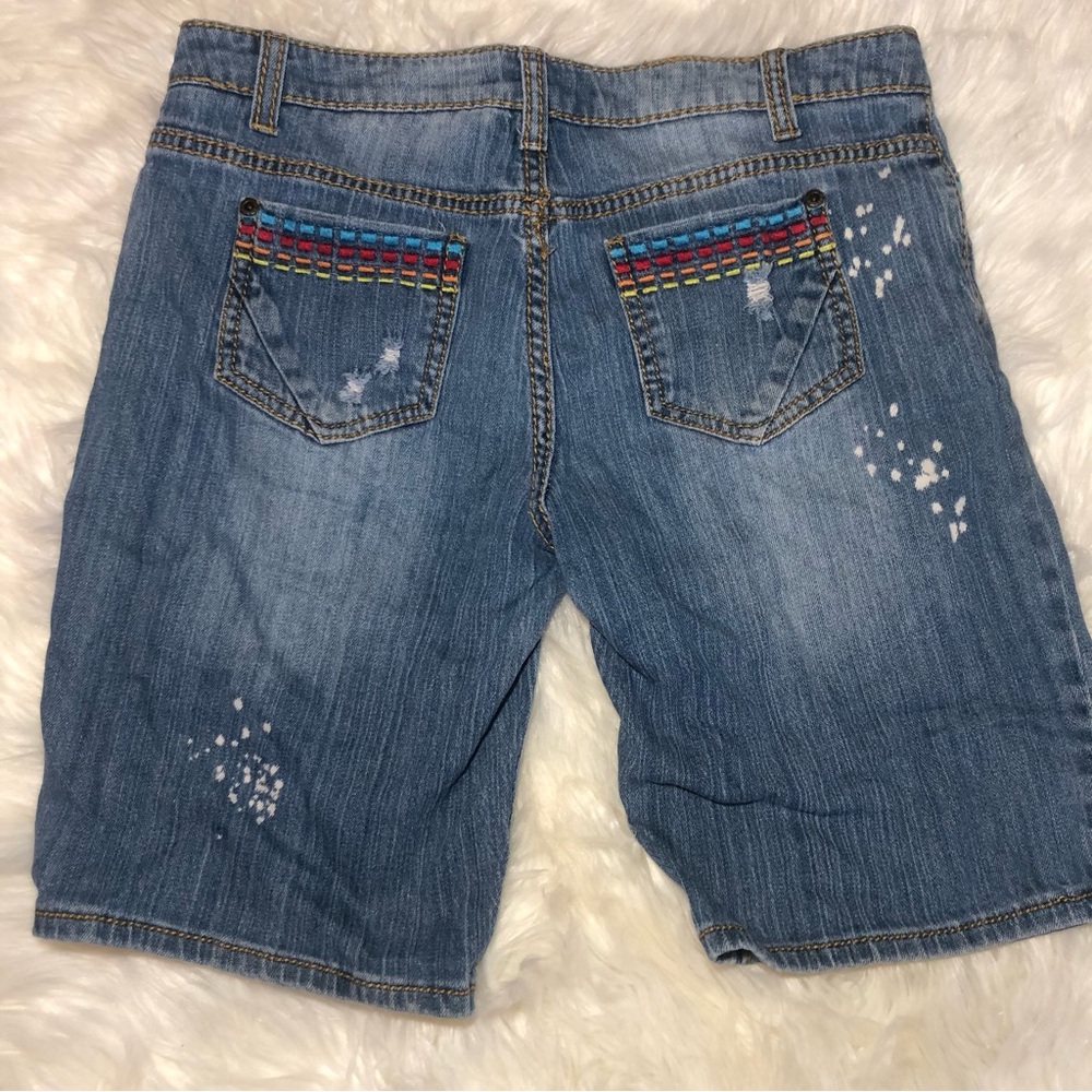 VINTAGE Mudd Bermuda Shorts  Distressed Splatter Paint & colorful women’s Sz 9